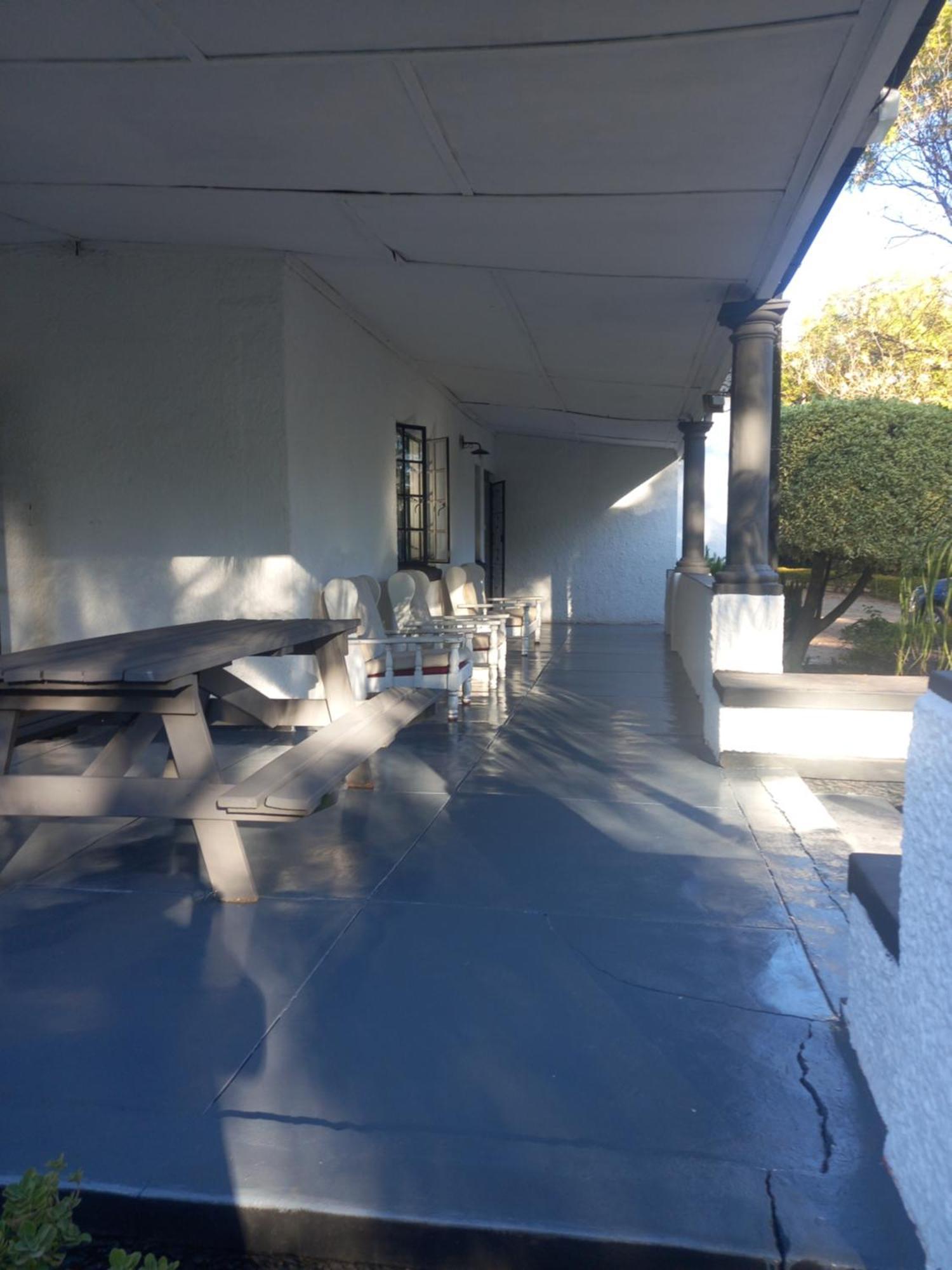 בולוואיו Choice Backpackers Lodge מראה חיצוני תמונה