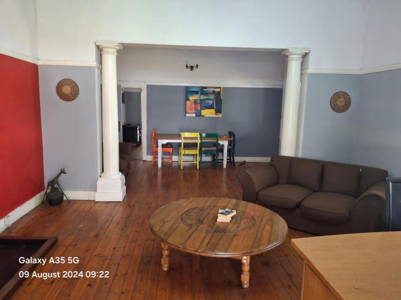 בולוואיו Choice Backpackers Lodge מראה חיצוני תמונה